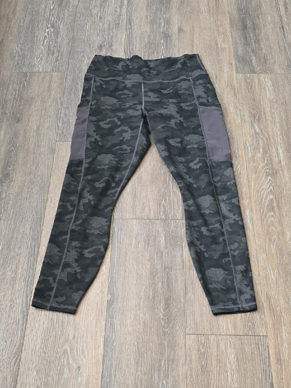Power Hold Made By Fabletics Women's Medium Athletic Legging Pants
